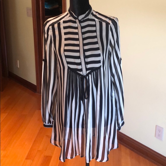 Zara Basic Striped Long Top Size Small🌸 - Picture 2 of 7